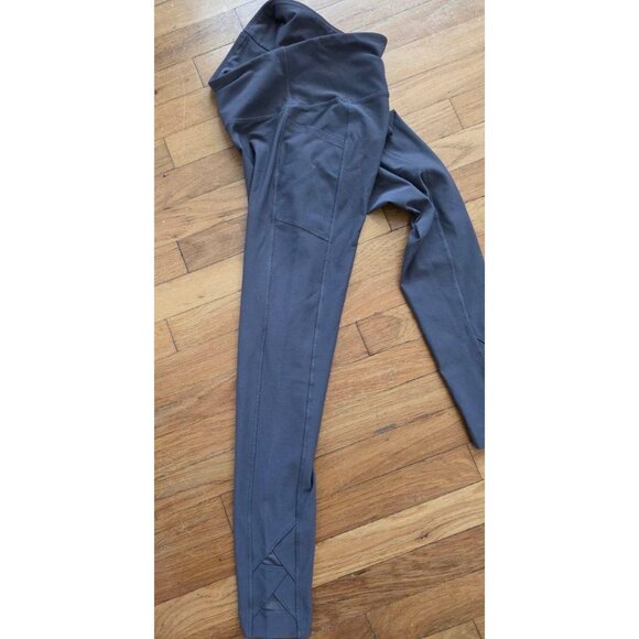 Mondetta Performance + Luxury Women's Stretch Leggings Gray Medium A001329 - Picture 4 of 11